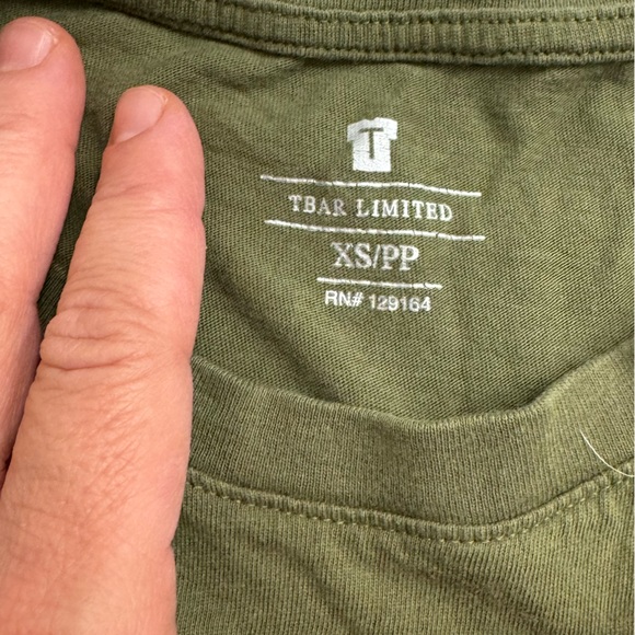 T bar limited muscle tee size XS - Picture 3 of 3